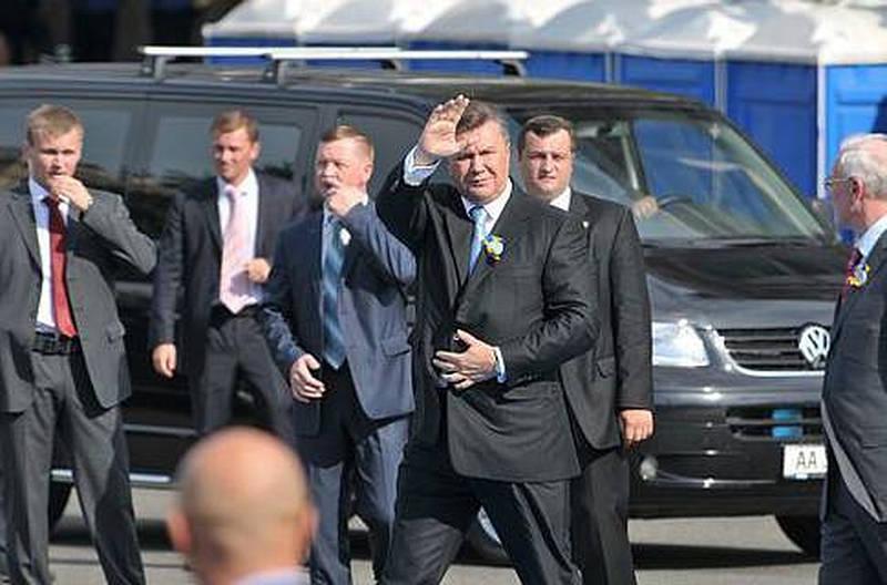 Януковича охраняют бодигарды Путина