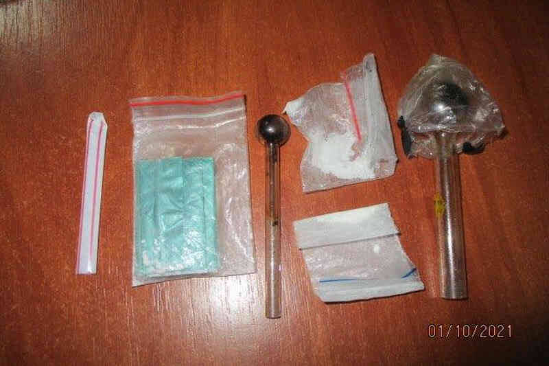 Пакеты с наркотиками