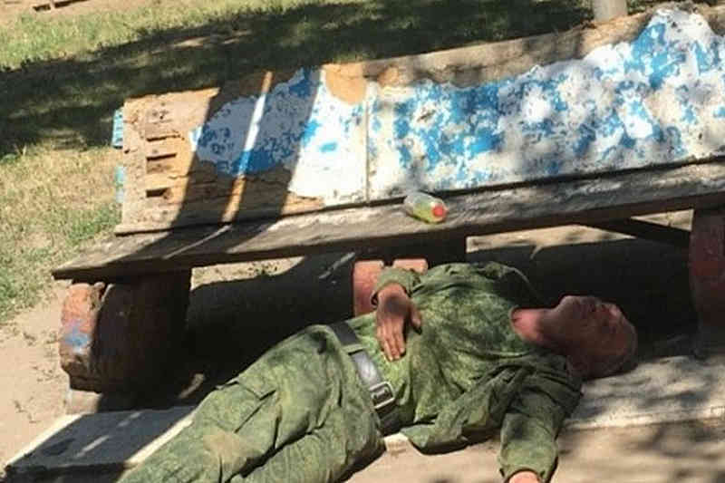 Пьянство российских военных