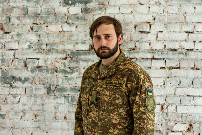 Денис Петров, позивний Дір, молодший сержант, головний сержант взводу безпілотних комплексів