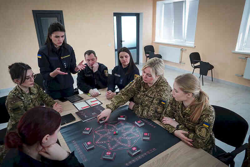 Психологи сектора безопасности обсуждают современные методы помощи военнослужащим