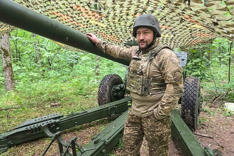 Наводчик пушки с позывным Монгол